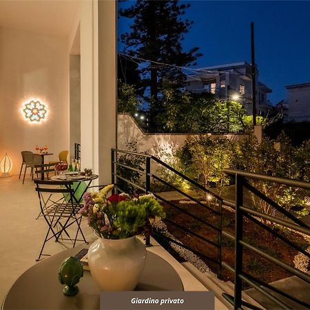 Pigro Bed - Boutique Apartment & Garden By Lecce Selection Buitenkant foto